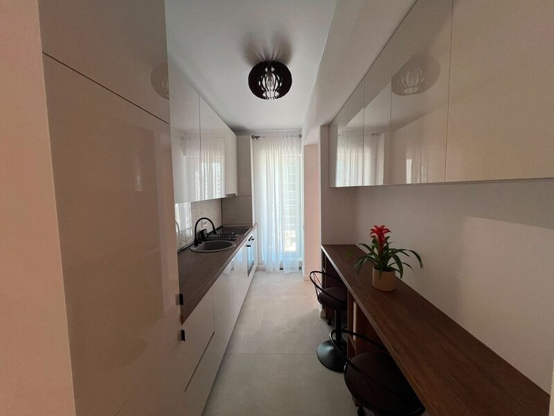 Pipera, apartament lux decomandat, 3 camere, loc de parcare inclus.