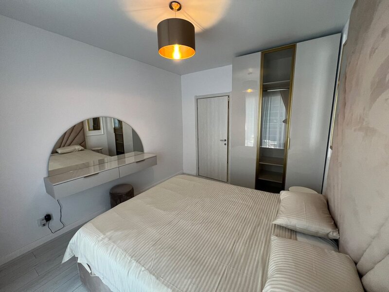 Pipera, apartament lux decomandat, 3 camere, loc de parcare inclus.
